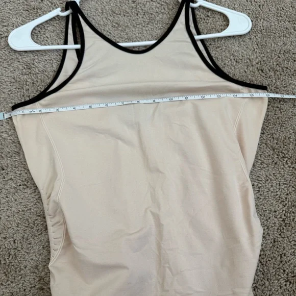 Lululemon In The Flow Tank Size 8 - Picture 4 of 5